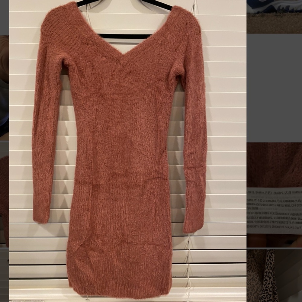 Abercrombie sweater dress, size XS. Color Blush Mauve